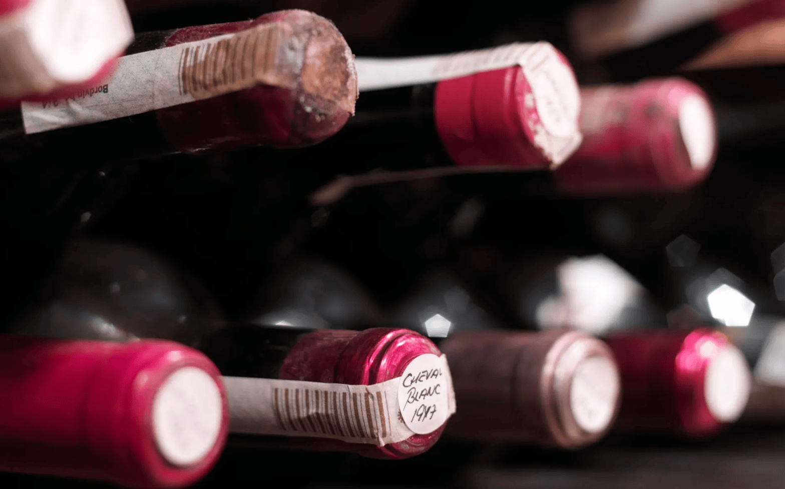 Aging wine - photo courtesy of Wine Enthusiast (https://www.wineenthusiast.com/culture/wine/what-happens-wine-ages/)
